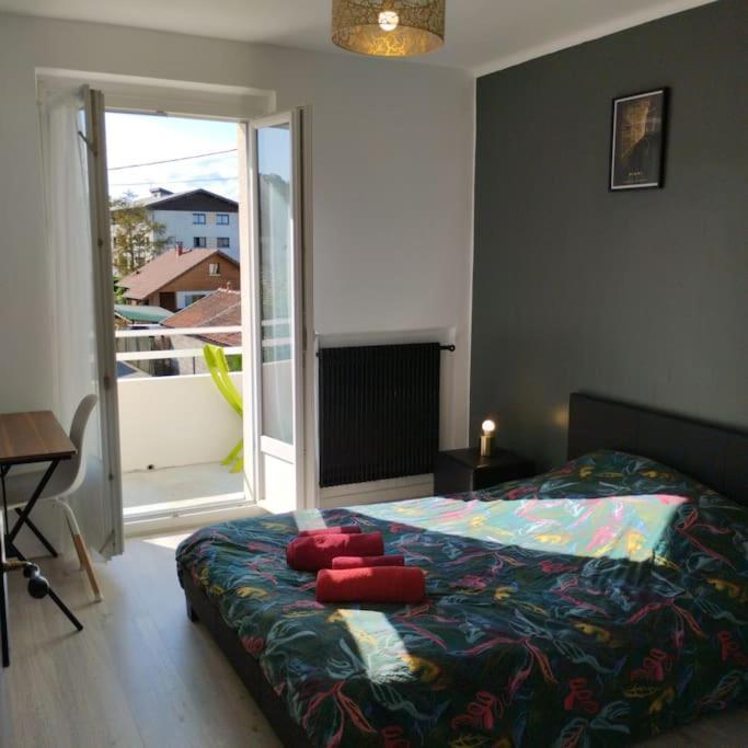 Appartement Verdoyant Au Bord Du Lac Leman Entre Evian Et Thonon Dans Une Villa Publier ภายนอก รูปภาพ