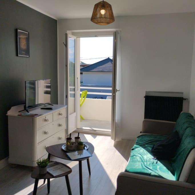 Appartement Verdoyant Au Bord Du Lac Leman Entre Evian Et Thonon Dans Une Villa Publier ภายนอก รูปภาพ