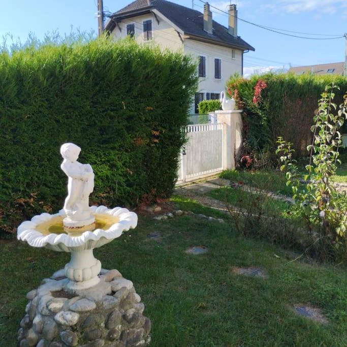 Appartement Verdoyant Au Bord Du Lac Leman Entre Evian Et Thonon Dans Une Villa Publier ภายนอก รูปภาพ