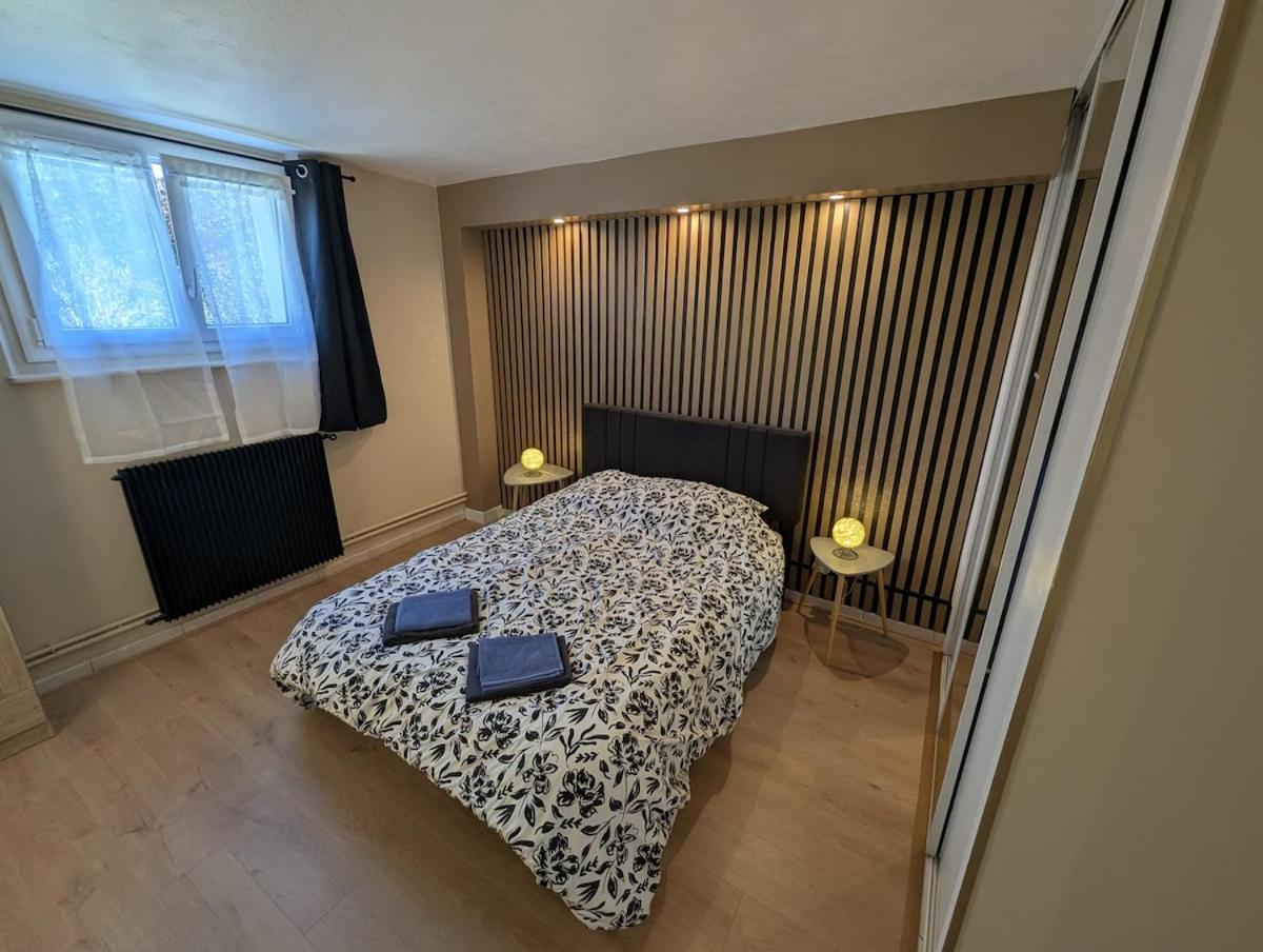Appartement Verdoyant Au Bord Du Lac Leman Entre Evian Et Thonon Dans Une Villa Publier ห้อง รูปภาพ