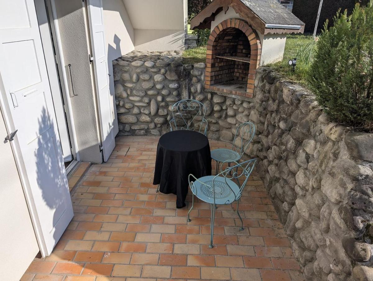 Appartement Verdoyant Au Bord Du Lac Leman Entre Evian Et Thonon Dans Une Villa Publier ภายนอก รูปภาพ